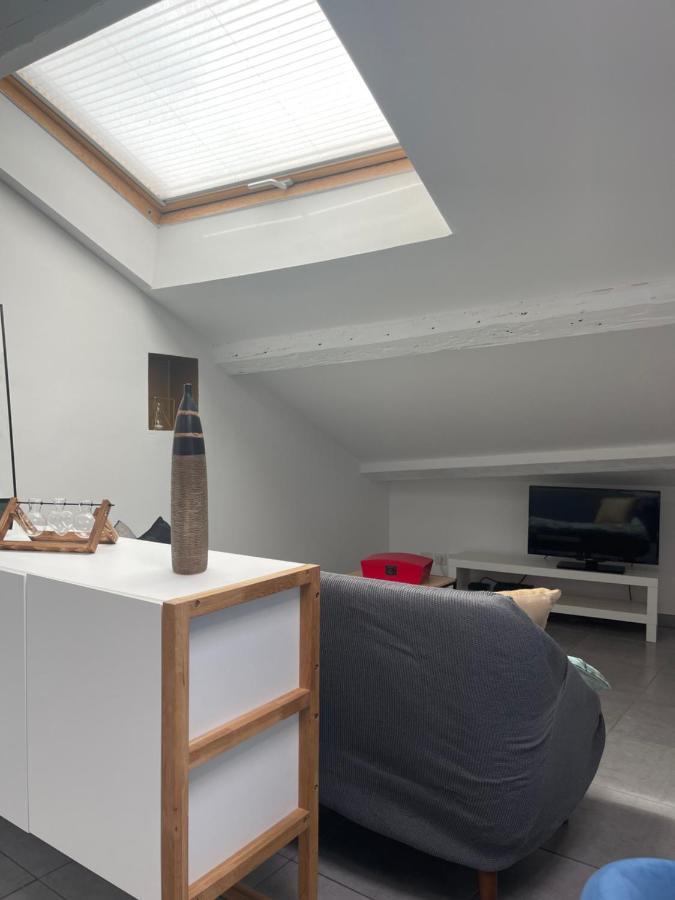 Appartement Climatise Centre-Ville De Narbonne Dans Comble 4 Couchages מראה חיצוני תמונה