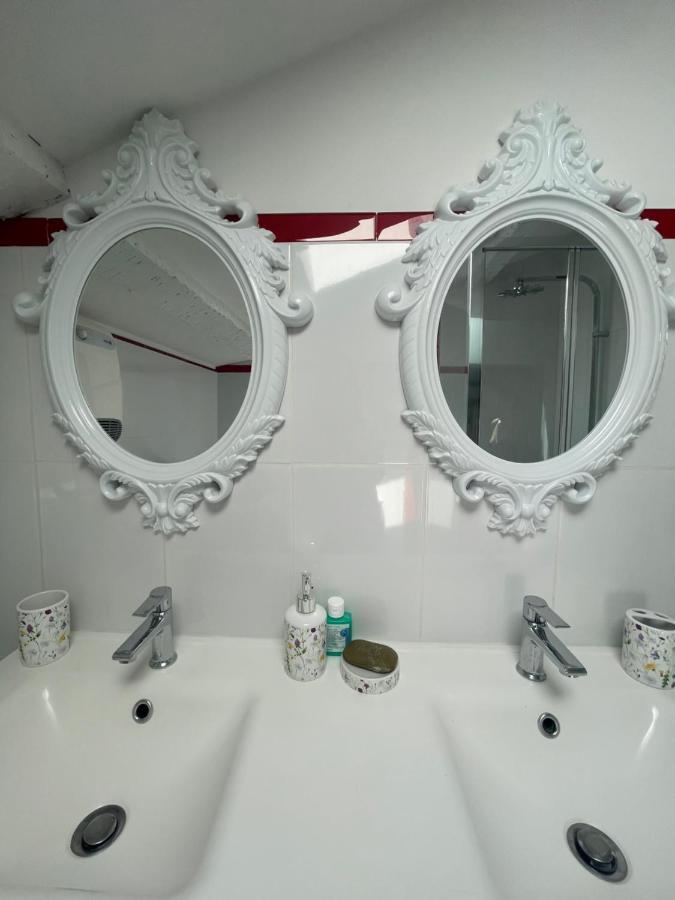 Appartement Climatise Centre-Ville De Narbonne Dans Comble 4 Couchages מראה חיצוני תמונה
