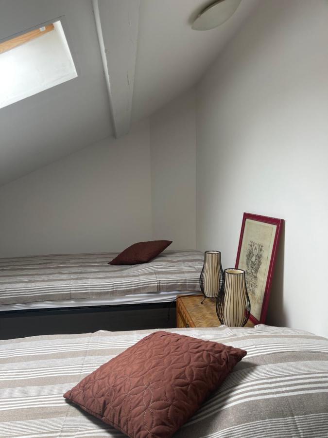 Appartement Climatise Centre-Ville De Narbonne Dans Comble 4 Couchages מראה חיצוני תמונה
